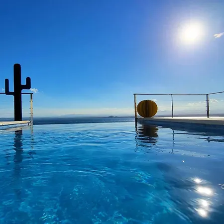 Alco En Con Vistas Preciosas Del Mar Av-68 Vakantiehuis